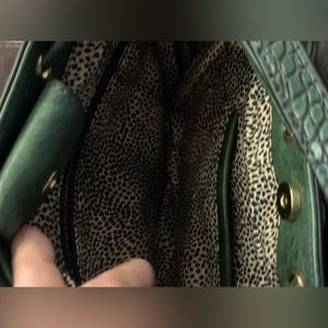 Woman’s leather shoulder bag